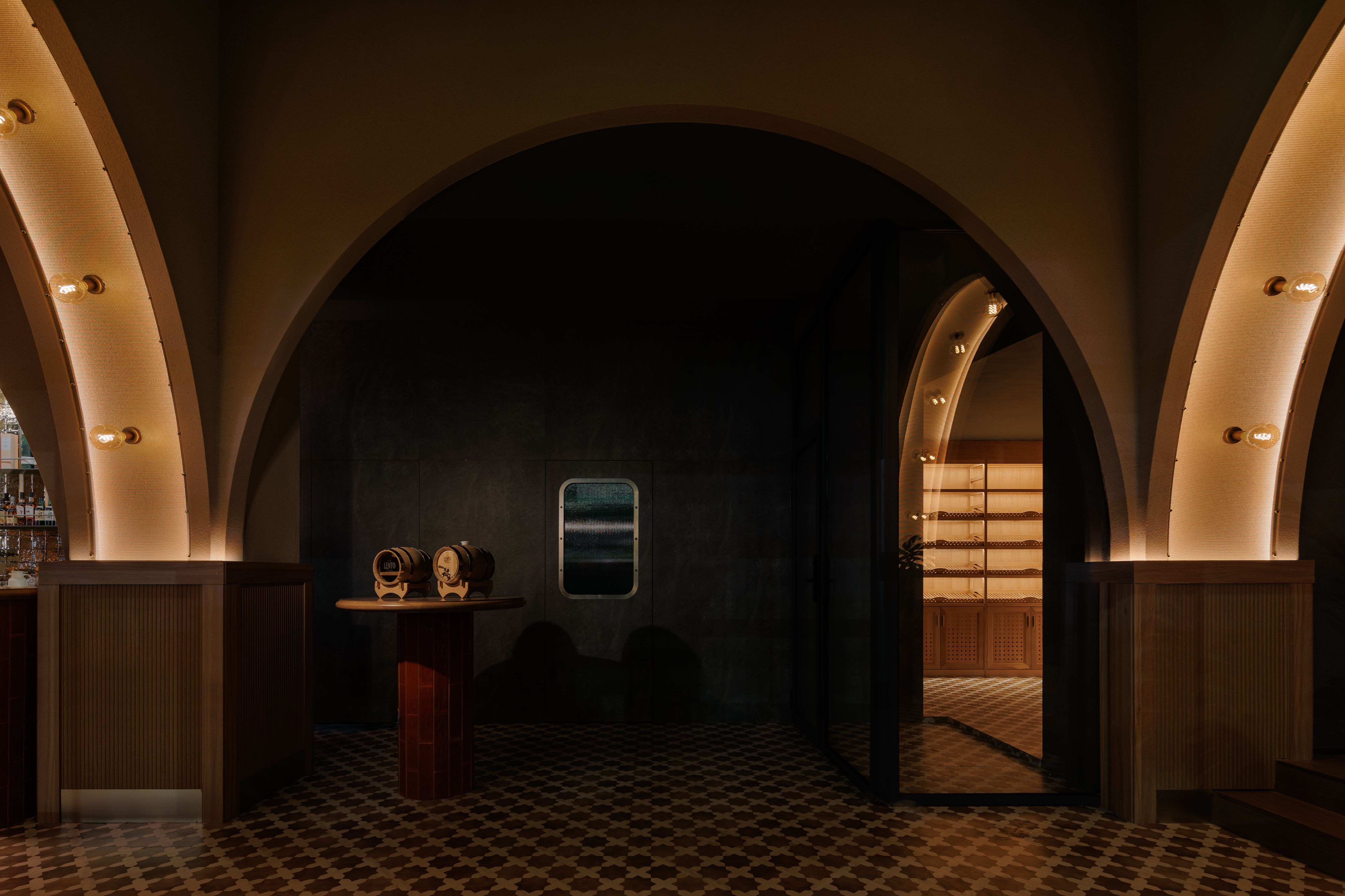 LENTO威士忌雪茄吧