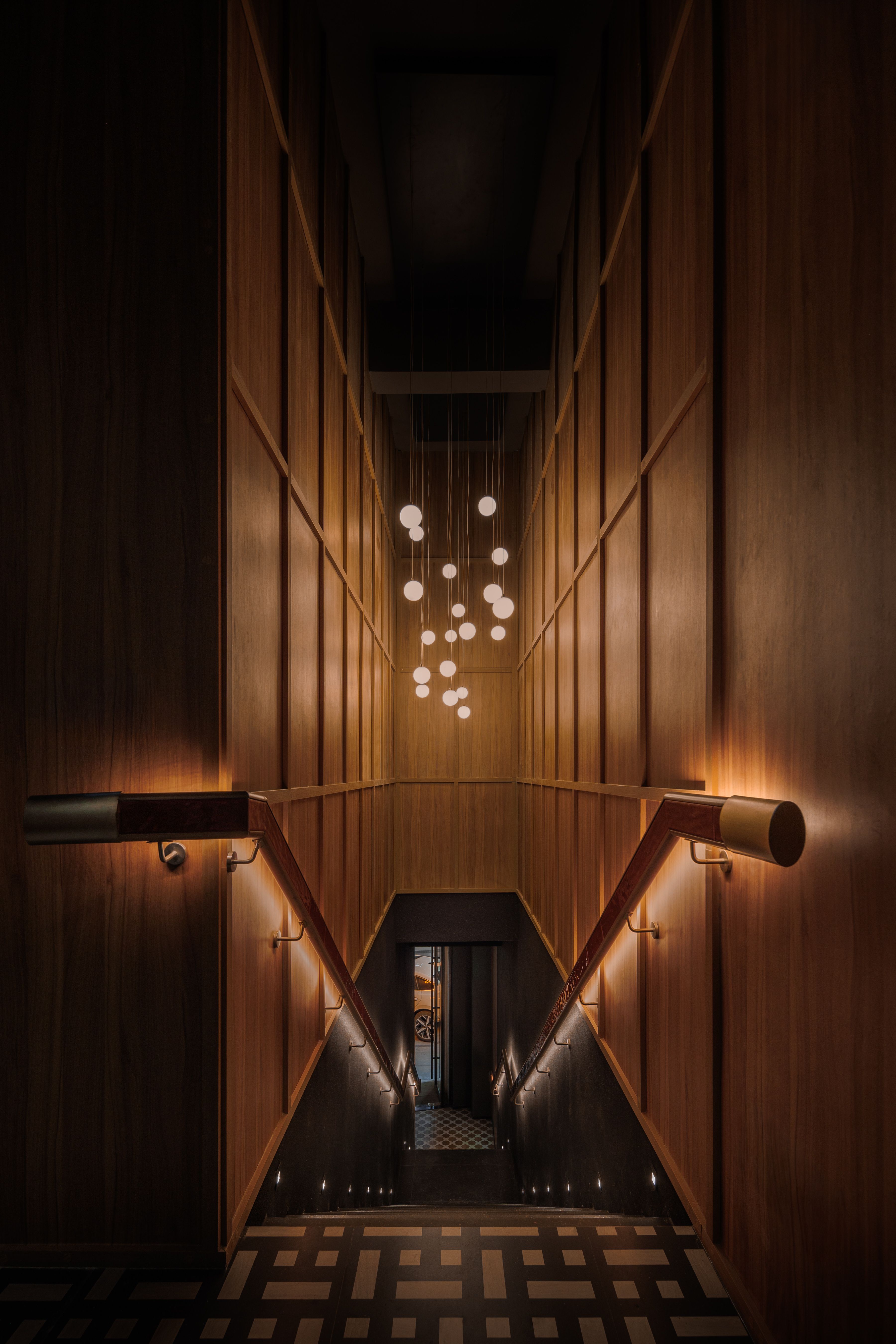 LENTO威士忌雪茄吧