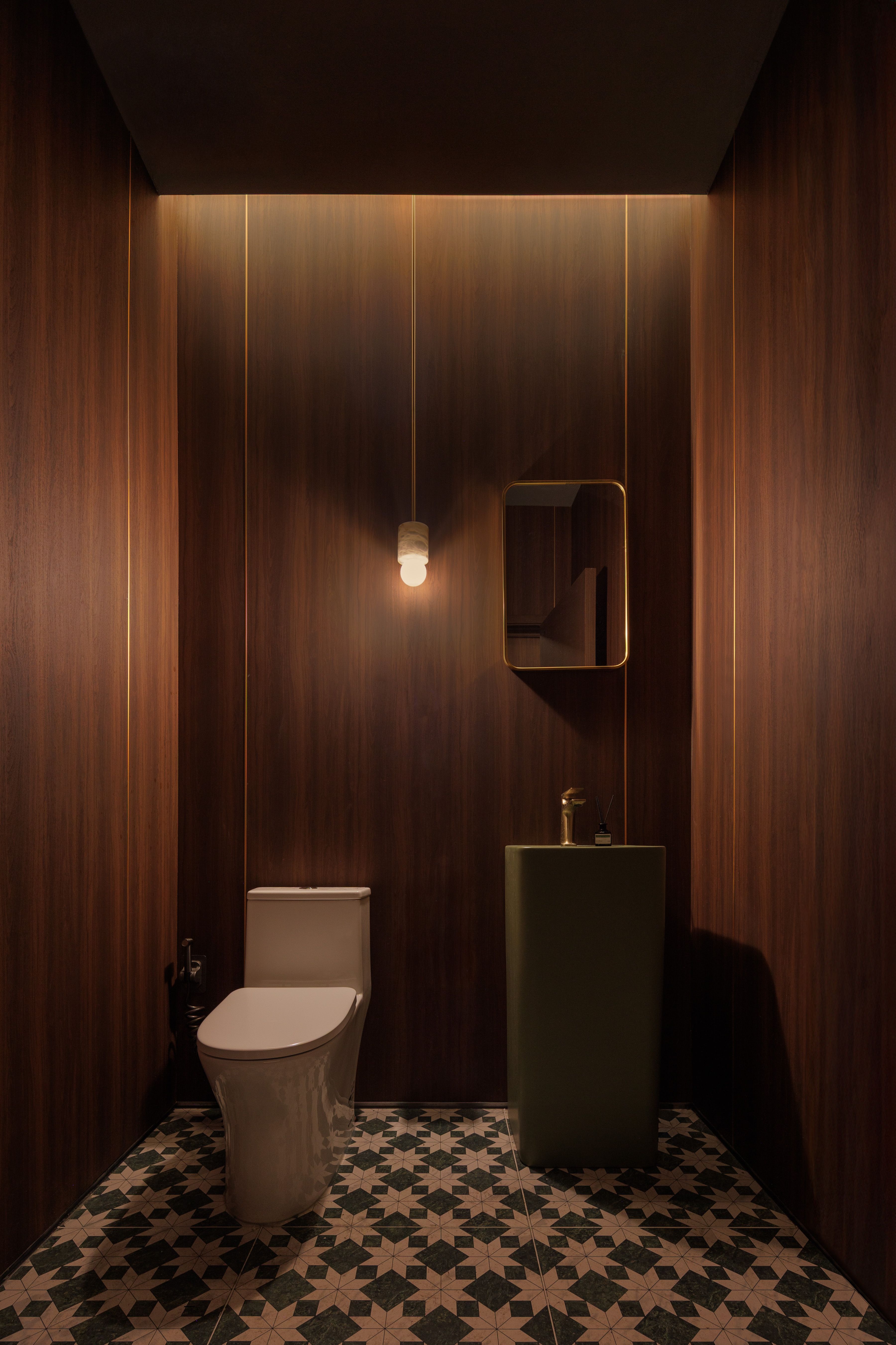 LENTO威士忌雪茄吧